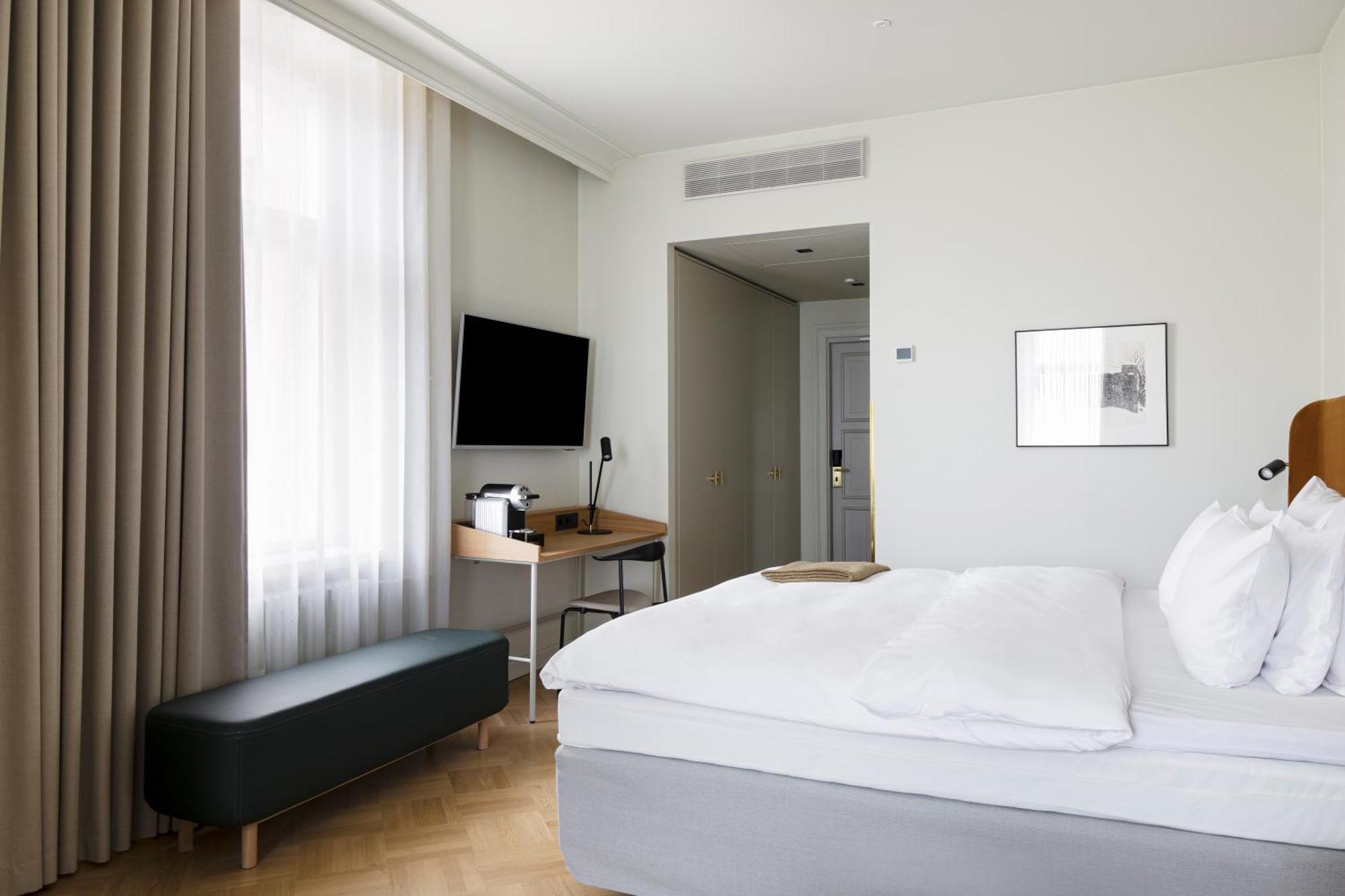 Solo Sokos Hotel Torni هلسنكي الغرفة الصورة A room at the hotel